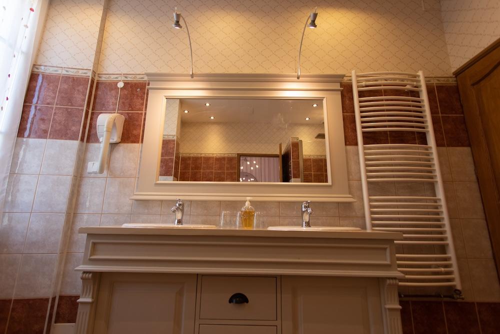 Une image présentant la chambre